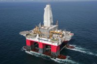Киринская газо-добывающая платформа "Северное сияние" Киринская газо-добывающая платформа "Северное сияние"